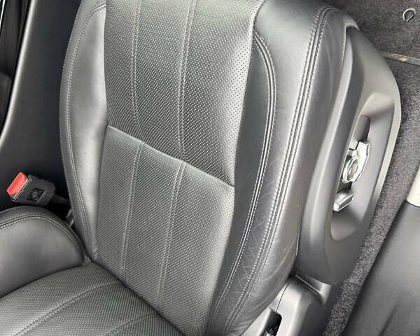 Белый Ленд Ровер Рендж Ровер, объемом двигателя 2.99 л и пробегом 93 тыс. км за 39900 $, фото 33 на Automoto.ua