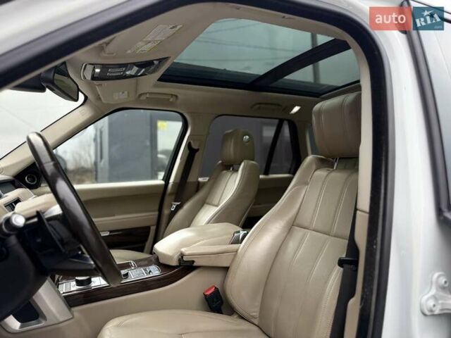 Белый Ленд Ровер Рендж Ровер, объемом двигателя 3 л и пробегом 173 тыс. км за 27900 $, фото 43 на Automoto.ua