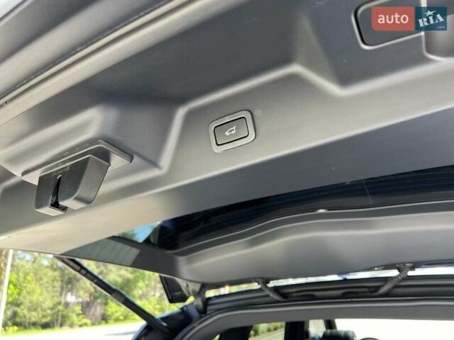 Белый Ленд Ровер Рендж Ровер, объемом двигателя 2.99 л и пробегом 176 тыс. км за 40300 $, фото 47 на Automoto.ua