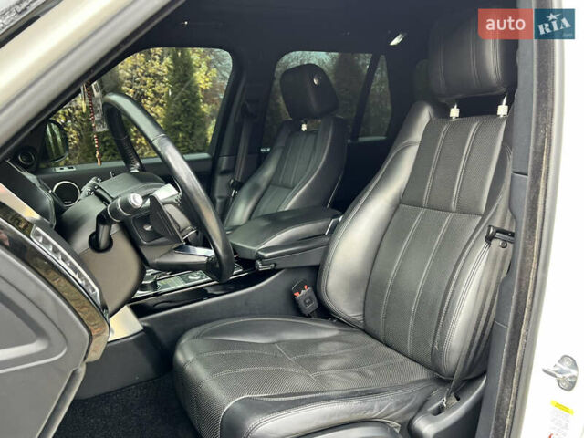 Белый Ленд Ровер Рендж Ровер, объемом двигателя 3 л и пробегом 197 тыс. км за 34999 $, фото 31 на Automoto.ua