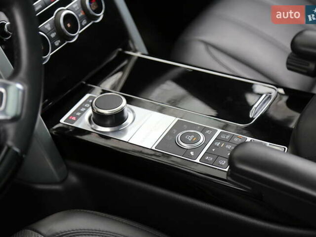 Белый Ленд Ровер Рендж Ровер, объемом двигателя 3 л и пробегом 95 тыс. км за 37900 $, фото 28 на Automoto.ua