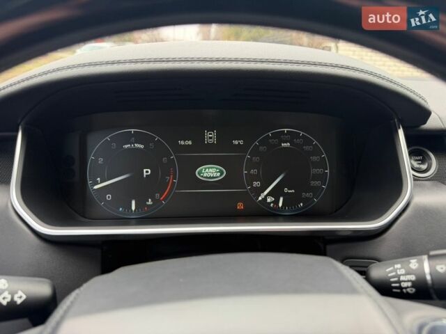 Білий Ленд Ровер Рендж Ровер, об'ємом двигуна 3 л та пробігом 175 тис. км за 33000 $, фото 10 на Automoto.ua