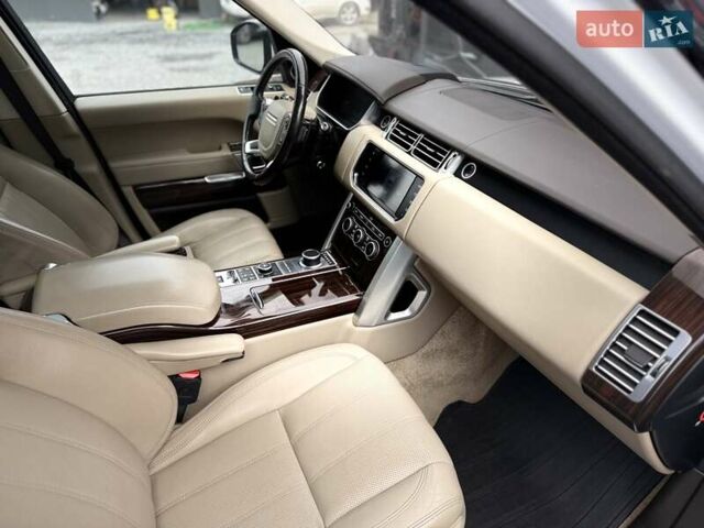 Белый Ленд Ровер Рендж Ровер, объемом двигателя 3 л и пробегом 173 тыс. км за 28400 $, фото 63 на Automoto.ua