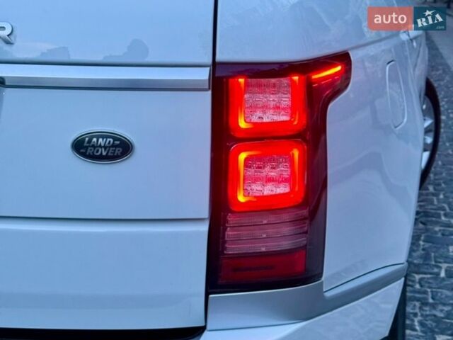 Белый Ленд Ровер Рендж Ровер, объемом двигателя 2.99 л и пробегом 161 тыс. км за 33800 $, фото 50 на Automoto.ua