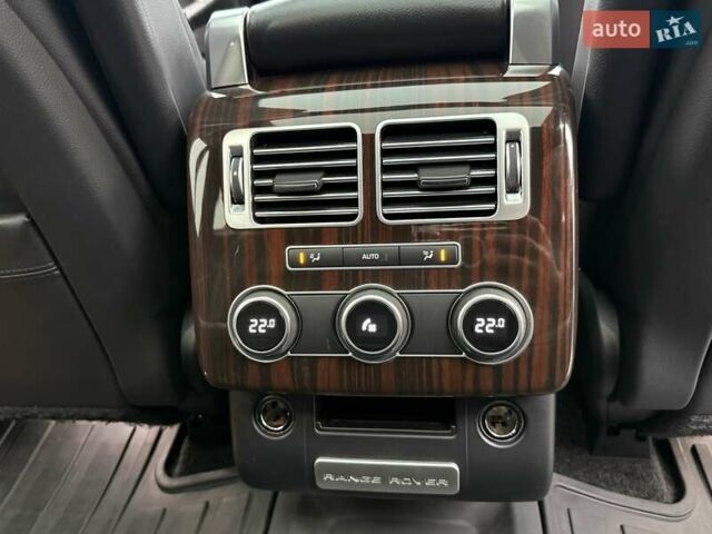 Белый Ленд Ровер Рендж Ровер, объемом двигателя 2.99 л и пробегом 133 тыс. км за 33700 $, фото 37 на Automoto.ua