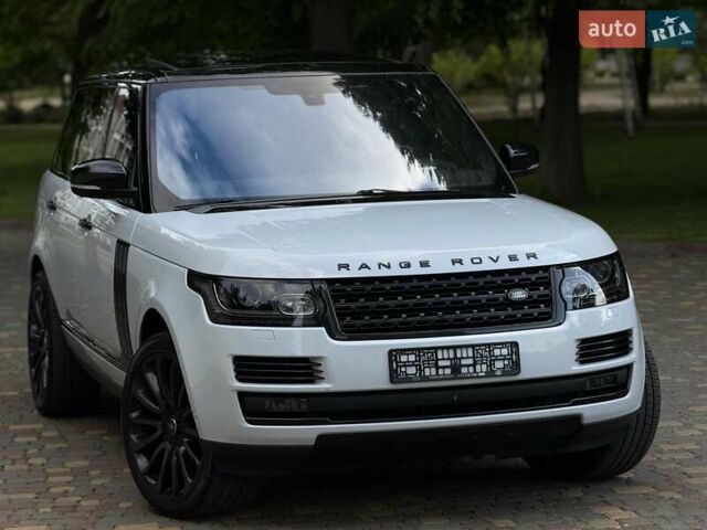 Білий Ленд Ровер Рендж Ровер, об'ємом двигуна 2.99 л та пробігом 180 тис. км за 39850 $, фото 4 на Automoto.ua