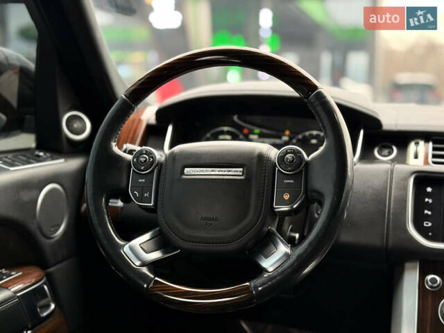 Білий Ленд Ровер Рендж Ровер, об'ємом двигуна 3 л та пробігом 205 тис. км за 38500 $, фото 18 на Automoto.ua