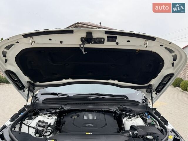 Білий Ленд Ровер Рендж Ровер, об'ємом двигуна 2.99 л та пробігом 134 тис. км за 32500 $, фото 43 на Automoto.ua