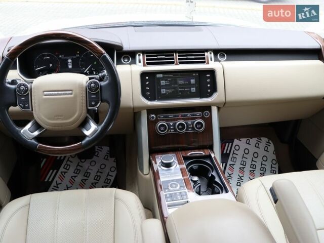 Білий Ленд Ровер Рендж Ровер, об'ємом двигуна 3 л та пробігом 154 тис. км за 31900 $, фото 39 на Automoto.ua
