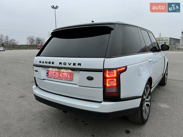 Білий Ленд Ровер Рендж Ровер, об'ємом двигуна 3 л та пробігом 204 тис. км за 35000 $, фото 12 на Automoto.ua