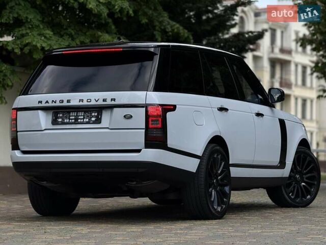 Білий Ленд Ровер Рендж Ровер, об'ємом двигуна 2.99 л та пробігом 180 тис. км за 39850 $, фото 17 на Automoto.ua
