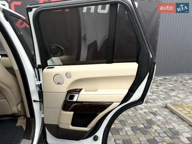 Белый Ленд Ровер Рендж Ровер, объемом двигателя 3 л и пробегом 173 тыс. км за 27900 $, фото 63 на Automoto.ua