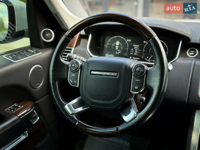 Белый Ленд Ровер Рендж Ровер, объемом двигателя 3 л и пробегом 147 тыс. км за 36000 $, фото 14 на Automoto.ua