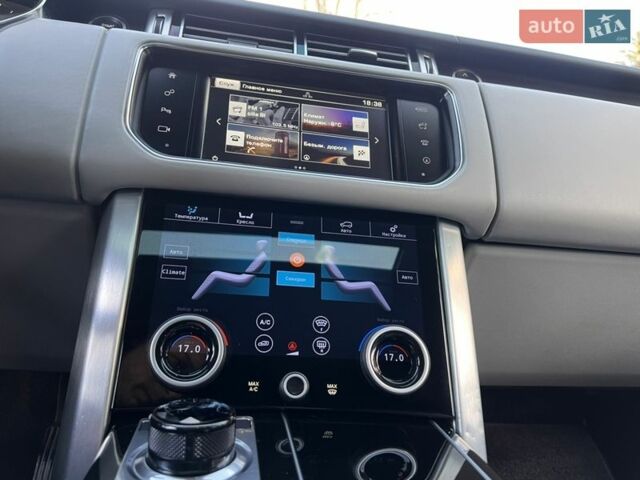 Білий Ленд Ровер Рендж Ровер, об'ємом двигуна 3 л та пробігом 120 тис. км за 34999 $, фото 81 на Automoto.ua