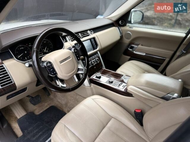 Білий Ленд Ровер Рендж Ровер, об'ємом двигуна 3 л та пробігом 173 тис. км за 27500 $, фото 38 на Automoto.ua