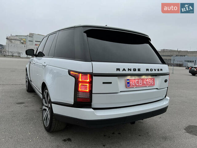 Білий Ленд Ровер Рендж Ровер, об'ємом двигуна 3 л та пробігом 204 тис. км за 35000 $, фото 13 на Automoto.ua