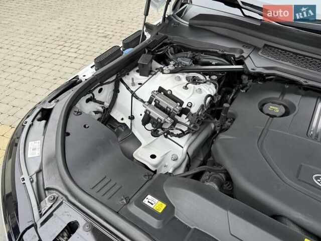 Белый Ленд Ровер Рендж Ровер, объемом двигателя 2.99 л и пробегом 133 тыс. км за 33700 $, фото 48 на Automoto.ua