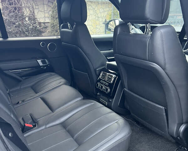 Белый Ленд Ровер Рендж Ровер, объемом двигателя 3 л и пробегом 170 тыс. км за 44500 $, фото 5 на Automoto.ua