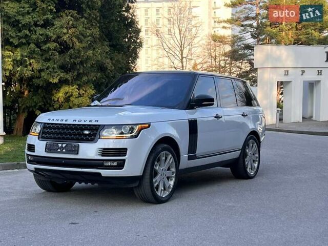 Білий Ленд Ровер Рендж Ровер, об'ємом двигуна 3 л та пробігом 120 тис. км за 34999 $, фото 1 на Automoto.ua