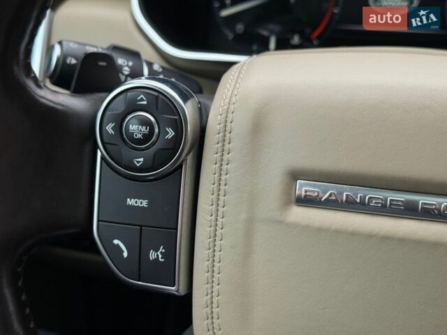 Білий Ленд Ровер Рендж Ровер, об'ємом двигуна 3 л та пробігом 173 тис. км за 27500 $, фото 66 на Automoto.ua