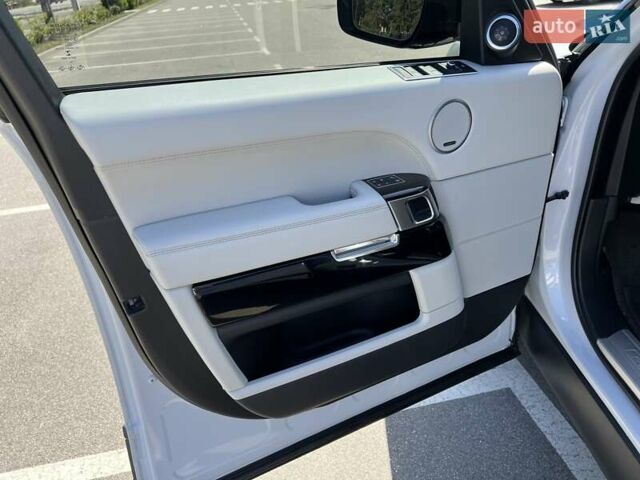 Белый Ленд Ровер Рендж Ровер, объемом двигателя 2.99 л и пробегом 176 тыс. км за 40300 $, фото 30 на Automoto.ua