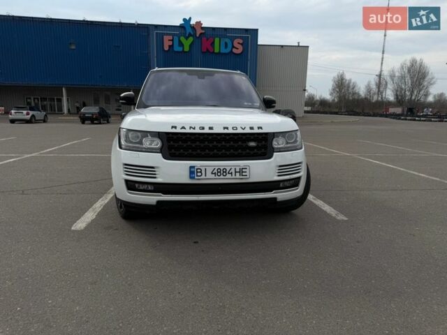 Білий Ленд Ровер Рендж Ровер, об'ємом двигуна 3 л та пробігом 175 тис. км за 33000 $, фото 2 на Automoto.ua