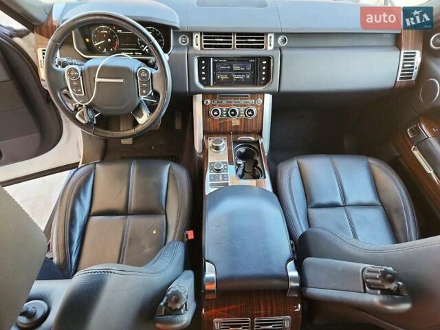 Білий Ленд Ровер Рендж Ровер, об'ємом двигуна 3 л та пробігом 31 тис. км за 7000 $, фото 7 на Automoto.ua
