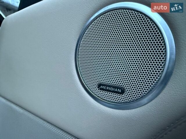 Белый Ленд Ровер Рендж Ровер, объемом двигателя 2.99 л и пробегом 161 тыс. км за 33800 $, фото 85 на Automoto.ua