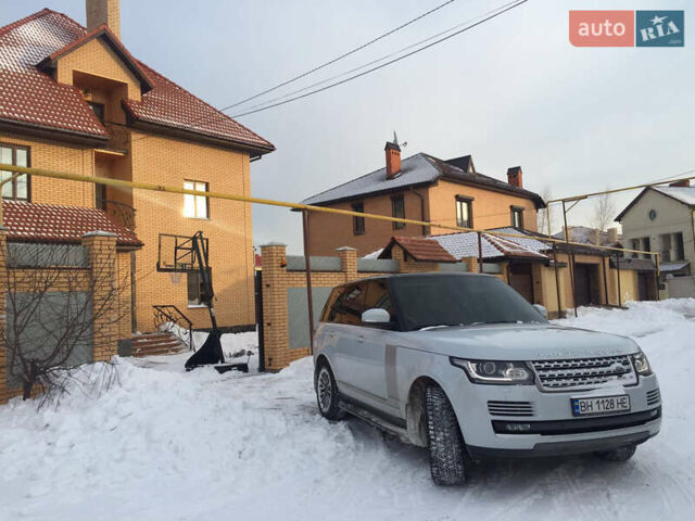 Білий Ленд Ровер Рендж Ровер, об'ємом двигуна 2.99 л та пробігом 158 тис. км за 39900 $, фото 6 на Automoto.ua