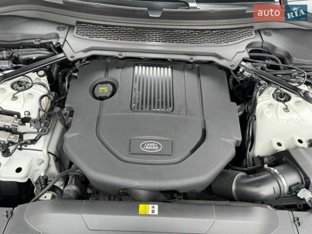 Білий Ленд Ровер Рендж Ровер, об'ємом двигуна 2.99 л та пробігом 134 тис. км за 32500 $, фото 44 на Automoto.ua