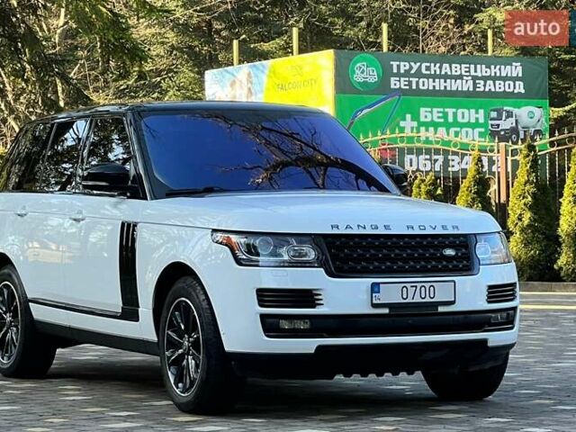 Білий Ленд Ровер Рендж Ровер, об'ємом двигуна 3 л та пробігом 199 тис. км за 34970 $, фото 10 на Automoto.ua