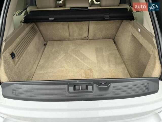 Белый Ленд Ровер Рендж Ровер, объемом двигателя 3 л и пробегом 173 тыс. км за 28400 $, фото 31 на Automoto.ua