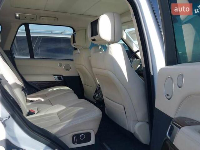 Белый Ленд Ровер Рендж Ровер, объемом двигателя 3 л и пробегом 191 тыс. км за 17750 $, фото 7 на Automoto.ua