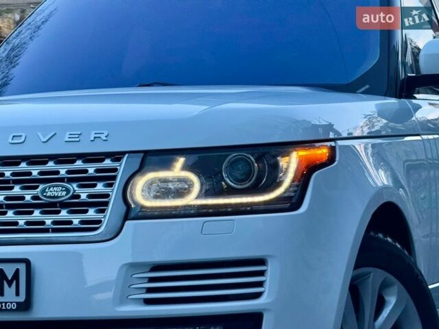 Белый Ленд Ровер Рендж Ровер, объемом двигателя 2.99 л и пробегом 161 тыс. км за 33800 $, фото 39 на Automoto.ua