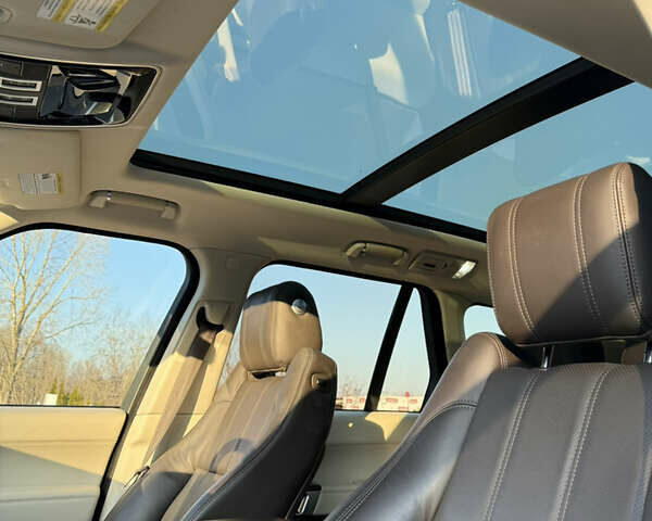 Белый Ленд Ровер Рендж Ровер, объемом двигателя 2.99 л и пробегом 146 тыс. км за 37700 $, фото 35 на Automoto.ua