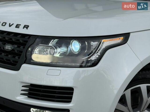 Белый Ленд Ровер Рендж Ровер, объемом двигателя 4.4 л и пробегом 115 тыс. км за 47950 $, фото 11 на Automoto.ua