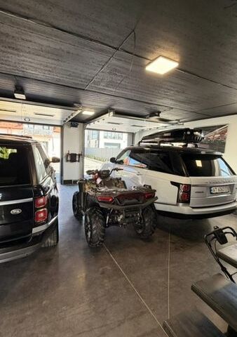 Белый Ленд Ровер Рендж Ровер, объемом двигателя 2.99 л и пробегом 187 тыс. км за 45000 $, фото 24 на Automoto.ua