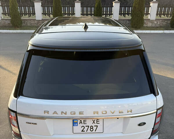 Білий Ленд Ровер Рендж Ровер, об'ємом двигуна 2.99 л та пробігом 146 тис. км за 37000 $, фото 16 на Automoto.ua