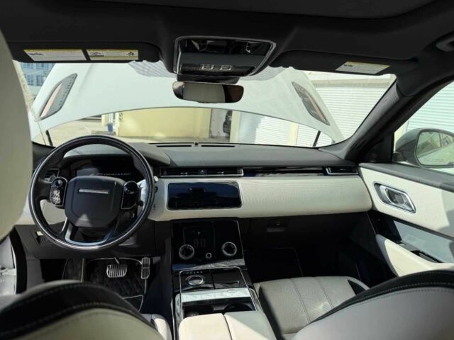 Білий Ленд Ровер Рендж Ровер, об'ємом двигуна 2 л та пробігом 78 тис. км за 32000 $, фото 3 на Automoto.ua