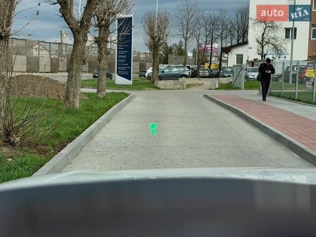 Белый Ленд Ровер Рендж Ровер, объемом двигателя 4.4 л и пробегом 115 тыс. км за 47950 $, фото 68 на Automoto.ua