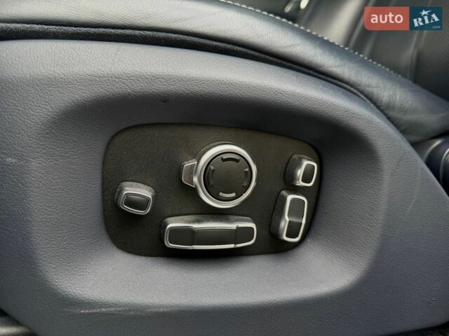 Белый Ленд Ровер Рендж Ровер, объемом двигателя 4.4 л и пробегом 115 тыс. км за 47950 $, фото 50 на Automoto.ua