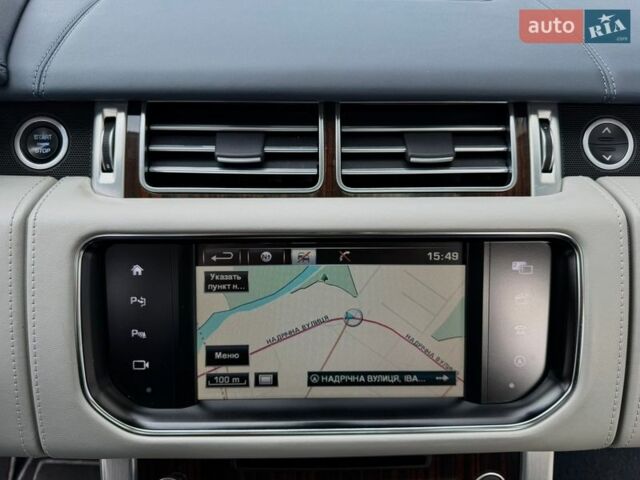 Белый Ленд Ровер Рендж Ровер, объемом двигателя 4.4 л и пробегом 115 тыс. км за 47950 $, фото 52 на Automoto.ua