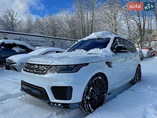 Білий Ленд Ровер Рендж Ровер, об'ємом двигуна 3 л та пробігом 145 тис. км за 14500 $, фото 1 на Automoto.ua