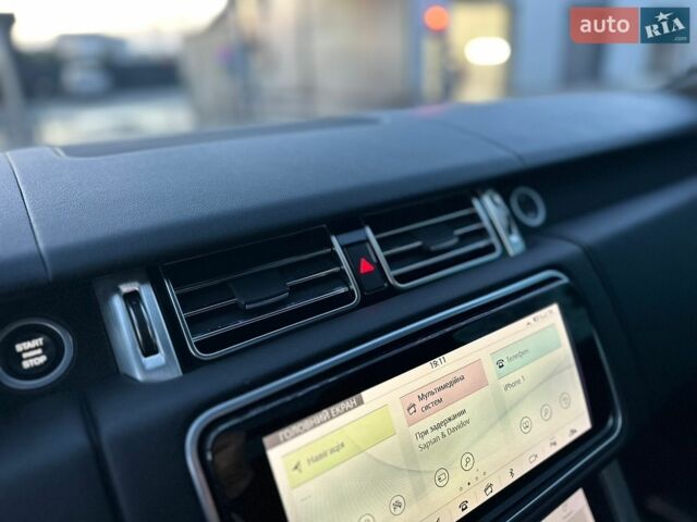 Белый Ленд Ровер Рендж Ровер, объемом двигателя 3 л и пробегом 142 тыс. км за 44900 $, фото 32 на Automoto.ua