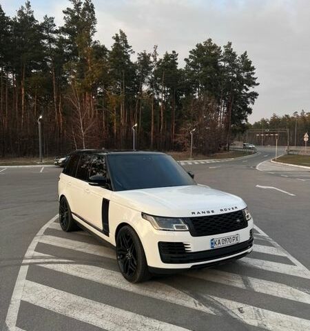 Белый Ленд Ровер Рендж Ровер, объемом двигателя 3 л и пробегом 134 тыс. км за 46999 $, фото 2 на Automoto.ua