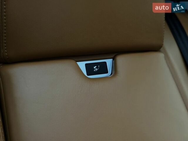 Білий Ленд Ровер Рендж Ровер, об'ємом двигуна 4.37 л та пробігом 105 тис. км за 64999 $, фото 40 на Automoto.ua