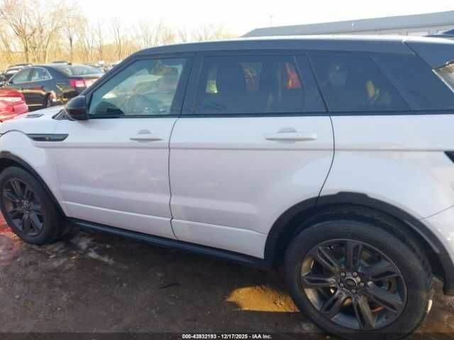 Білий Ленд Ровер Рендж Ровер, об'ємом двигуна 2 л та пробігом 54 тис. км за 4600 $, фото 12 на Automoto.ua