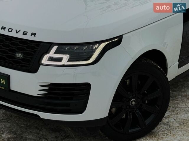Білий Ленд Ровер Рендж Ровер, об'ємом двигуна 4.37 л та пробігом 105 тис. км за 64999 $, фото 9 на Automoto.ua