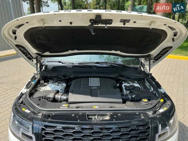 Белый Ленд Ровер Рендж Ровер, объемом двигателя 5 л и пробегом 39 тыс. км за 95000 $, фото 15 на Automoto.ua