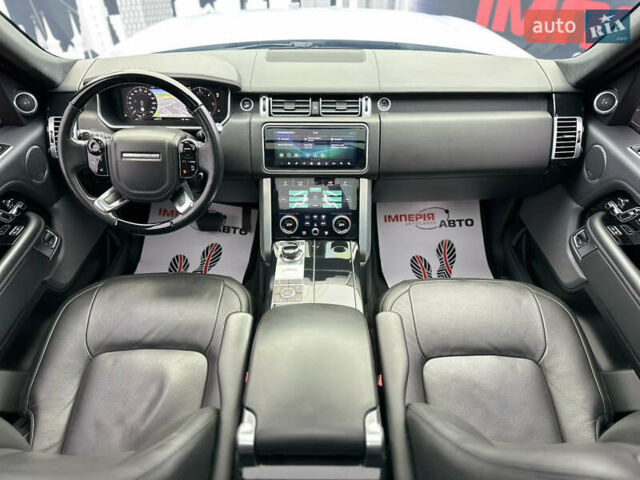 Белый Ленд Ровер Рендж Ровер, объемом двигателя 2.99 л и пробегом 92 тыс. км за 57900 $, фото 13 на Automoto.ua